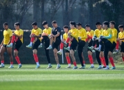 开云下载-众将纷纷表态备战，团结一心冲刺下一场比赛