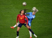 开云体育官网-令人振奋的足球比赛：女队球员进球连连！的简单介绍