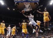 开云体育下载-从温网失意到戴杯救赎，蒂姆如何扛起全队的荣耀之战