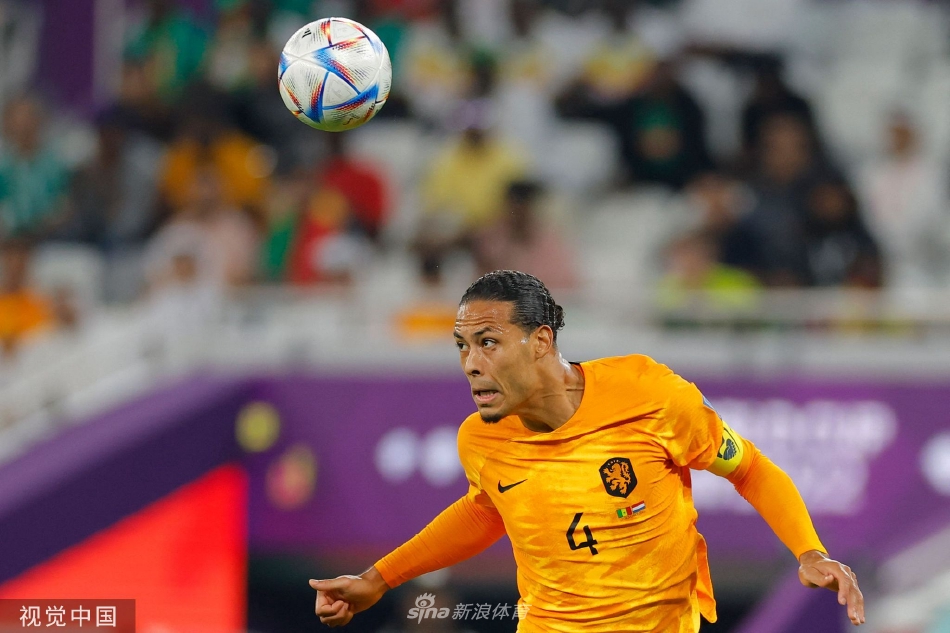 塞内加尔轻取巴萨，德容送出助攻