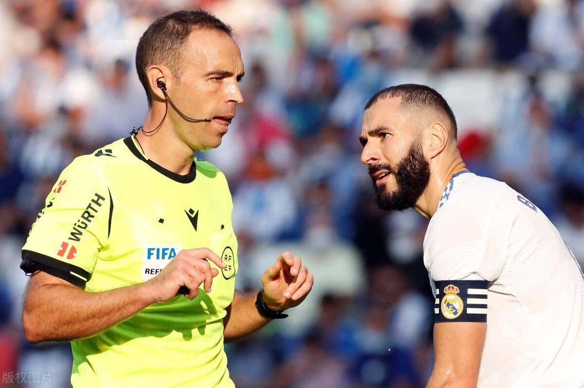 西班牙血洗哥伦比亚，阿拉巴统治全场