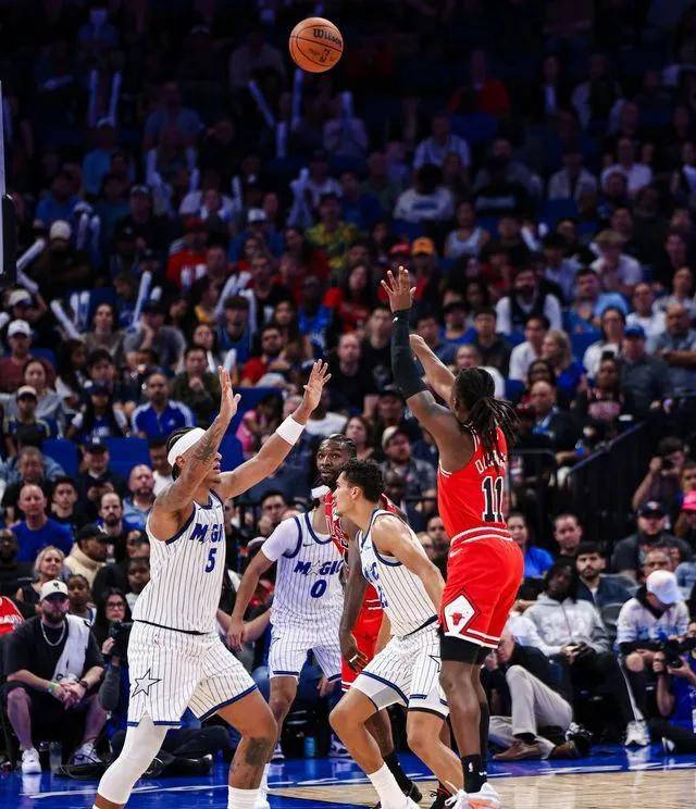 关于公牛意外逆袭,逆转局面赢得比赛的信息 关于公牛意外逆袭,逆转局面赢得比赛的信息