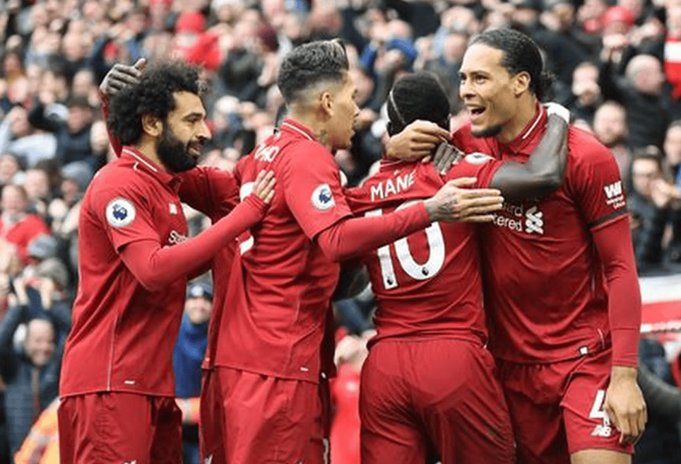 关于利物浦主场击败伯恩茅斯，继续领跑的信息