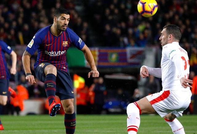 关于巴塞罗那迎战皇马，双方实力均衡的信息