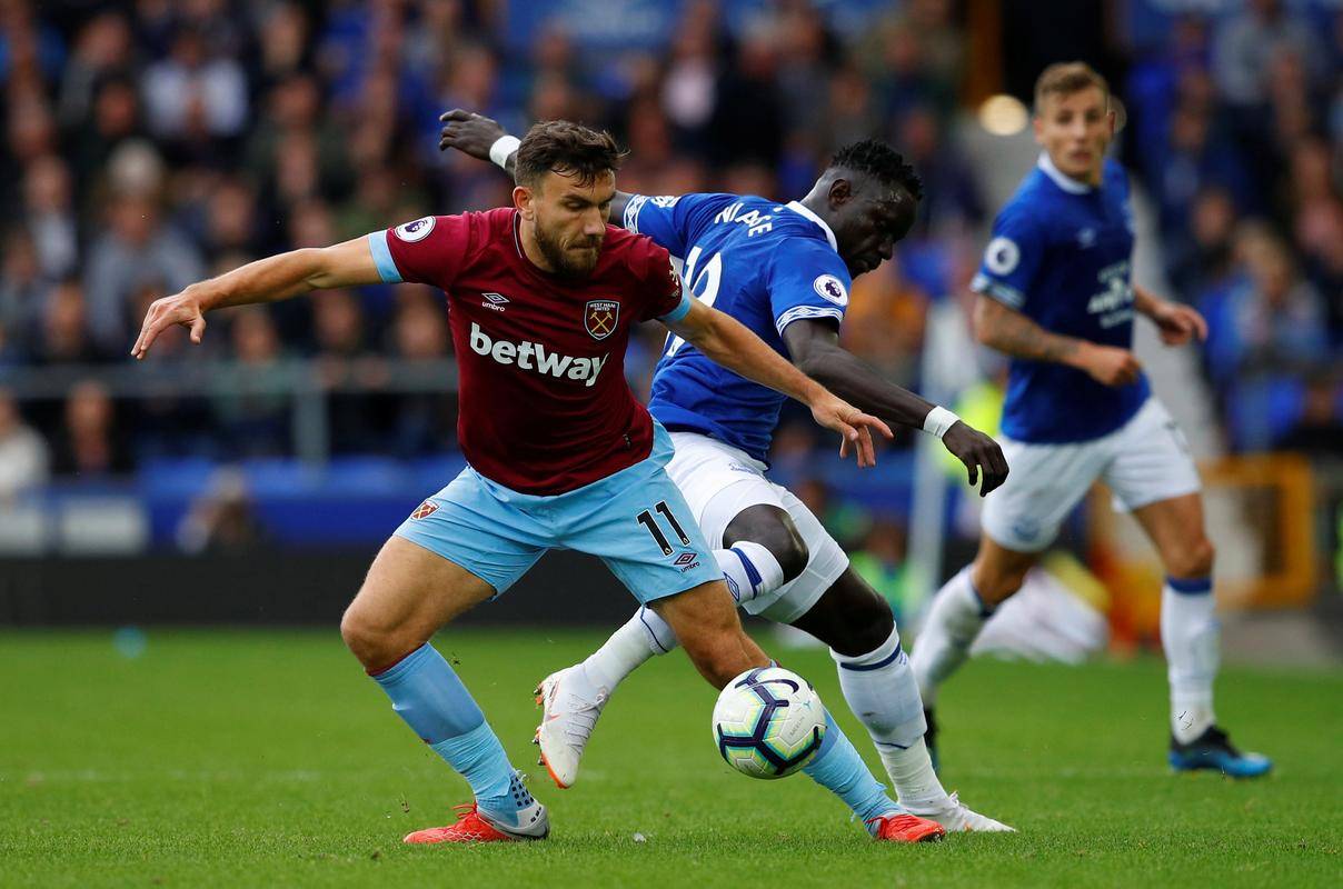 关于埃弗顿再次落败，战绩持续低迷不振的信息