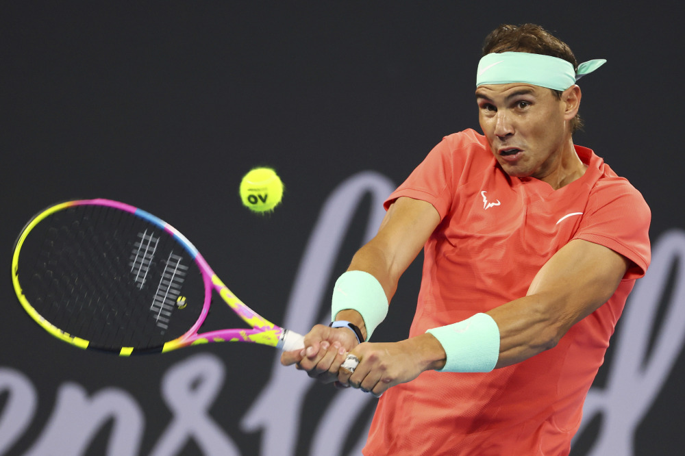 西班牙网球队强势世界网球队，纳达尔制霸全场的简单介绍